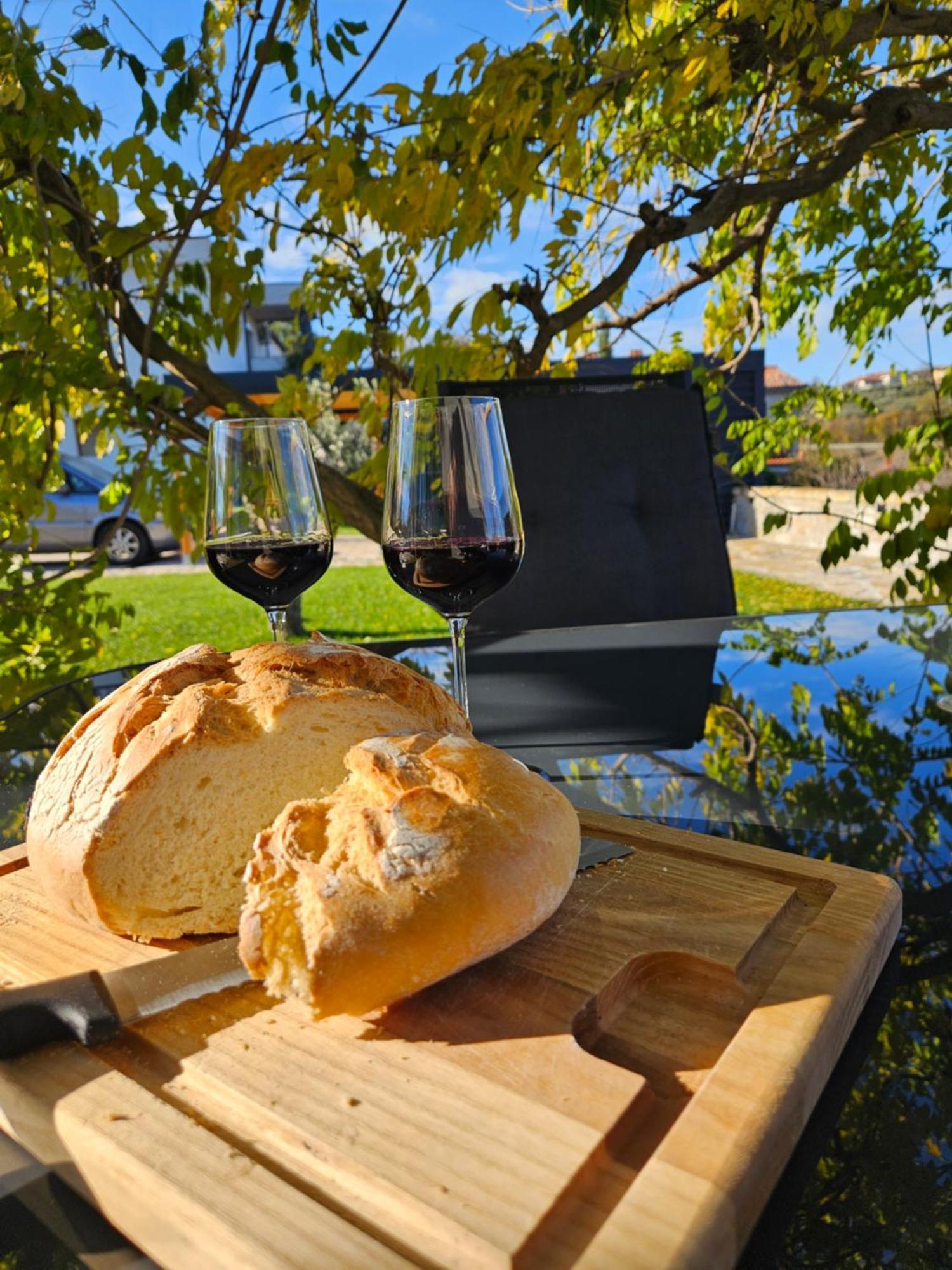Casa Miranda - Family Comfort In A Quiet Area, Near The Sea, With Bbq And Free Parking Zgornje Skofije Extérieur photo
